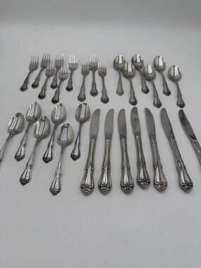 Vintage Rogers Oneida Arbor Rose Flatware 27 Pcs Forks Spoons Knives Silverware